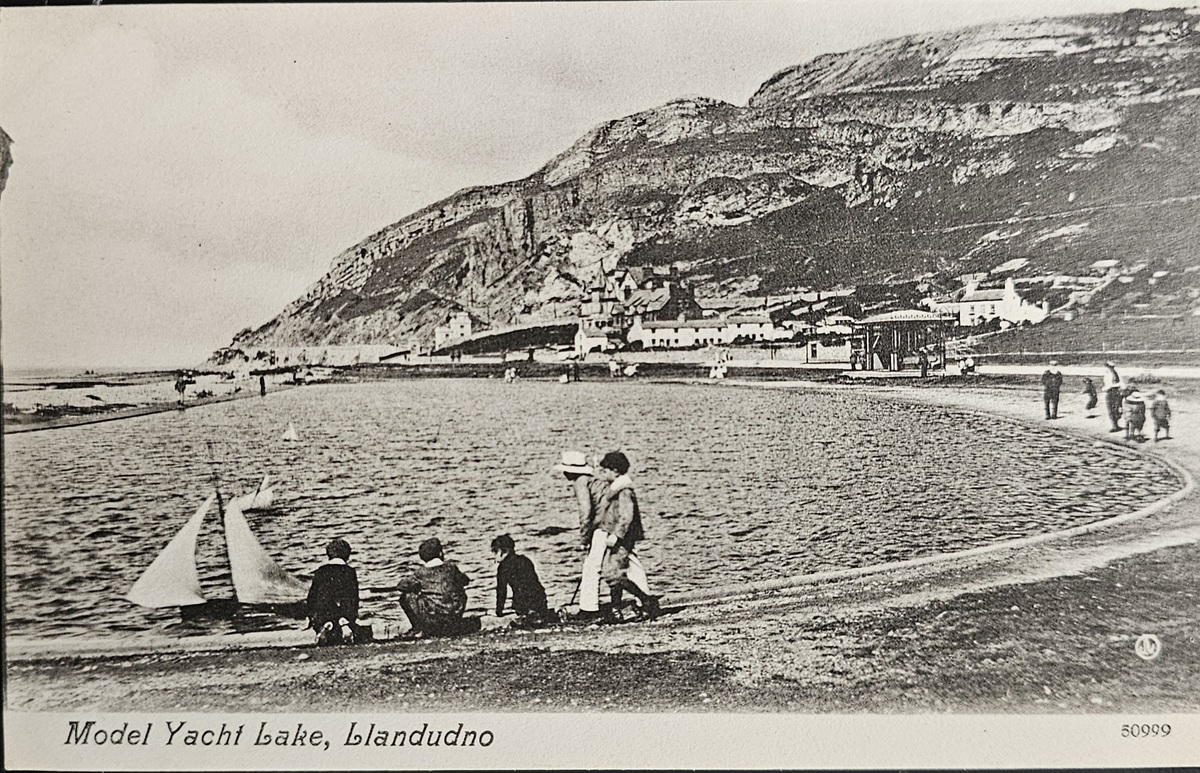 Model Yacht Lake 1905